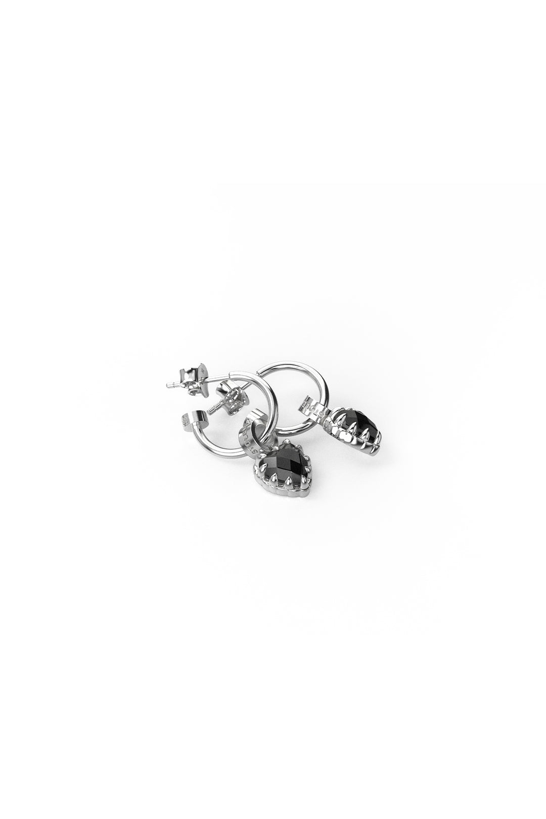 LOVE CLAW ANCHOR EARRING ONYX