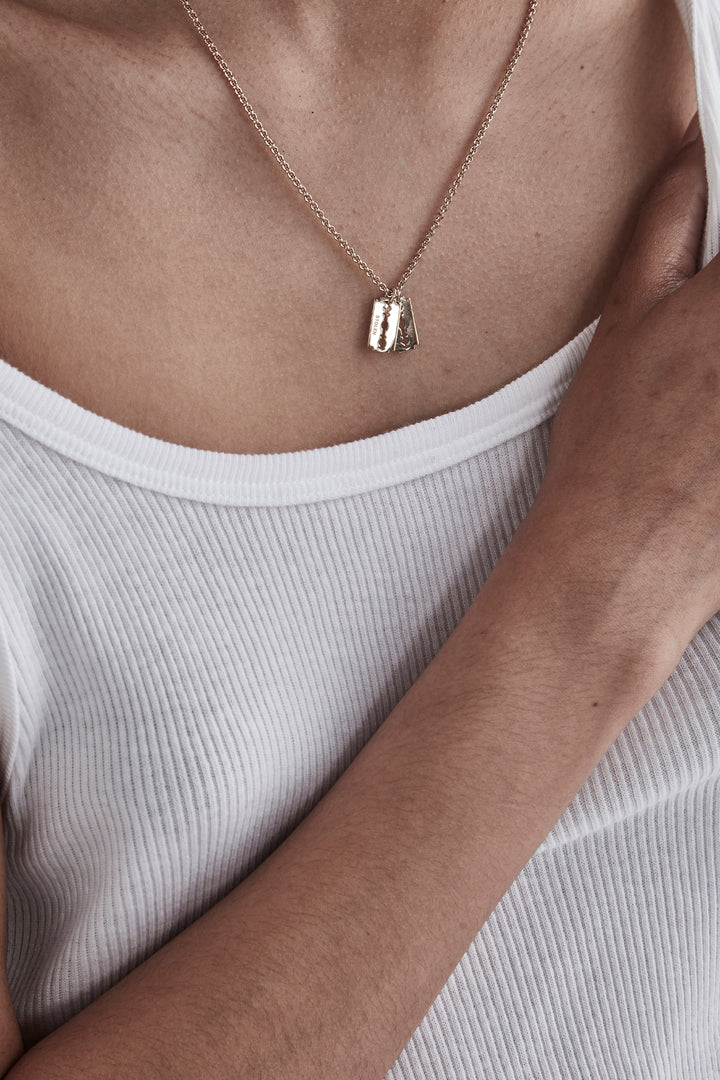STOLEN RAZOR NECKLACE - GOLD PLATED