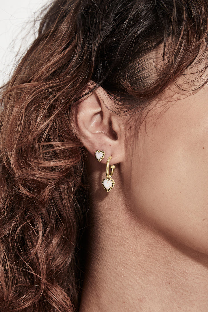 DAHLIA'S HEART ANCHOR SLEEPERS BELLO OPAL - GOLD PLATED