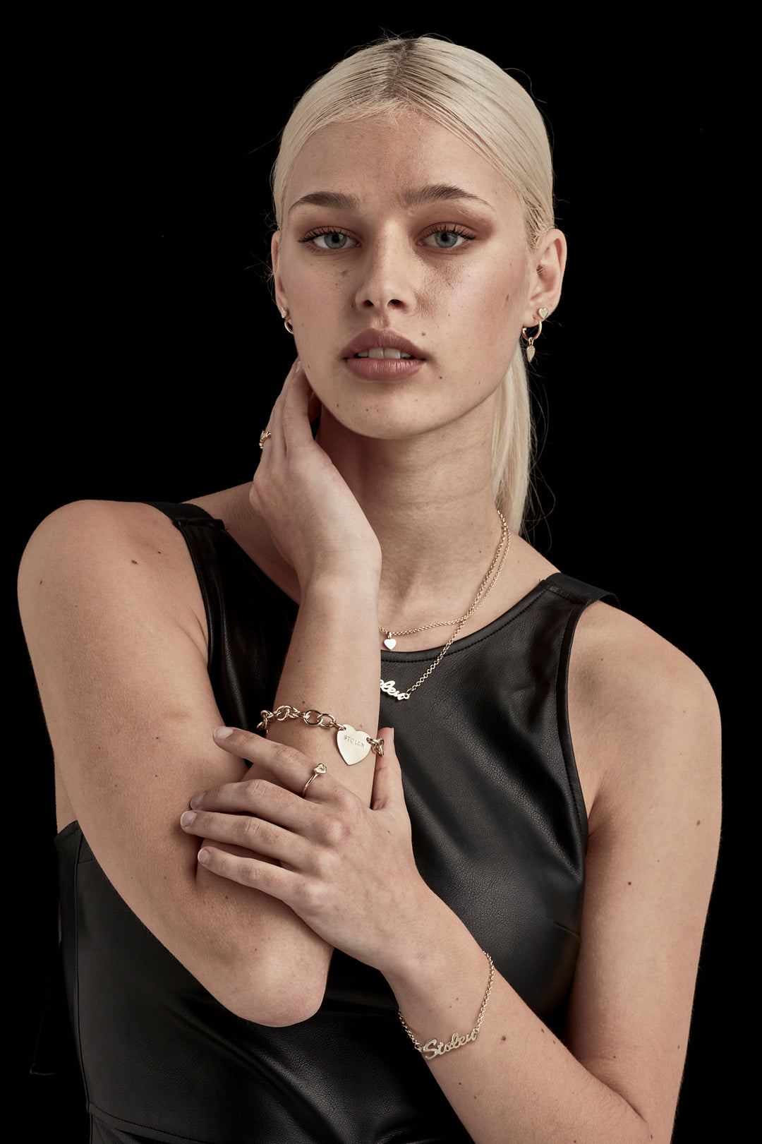 BABY STOLEN HEART RING - 9K GOLD