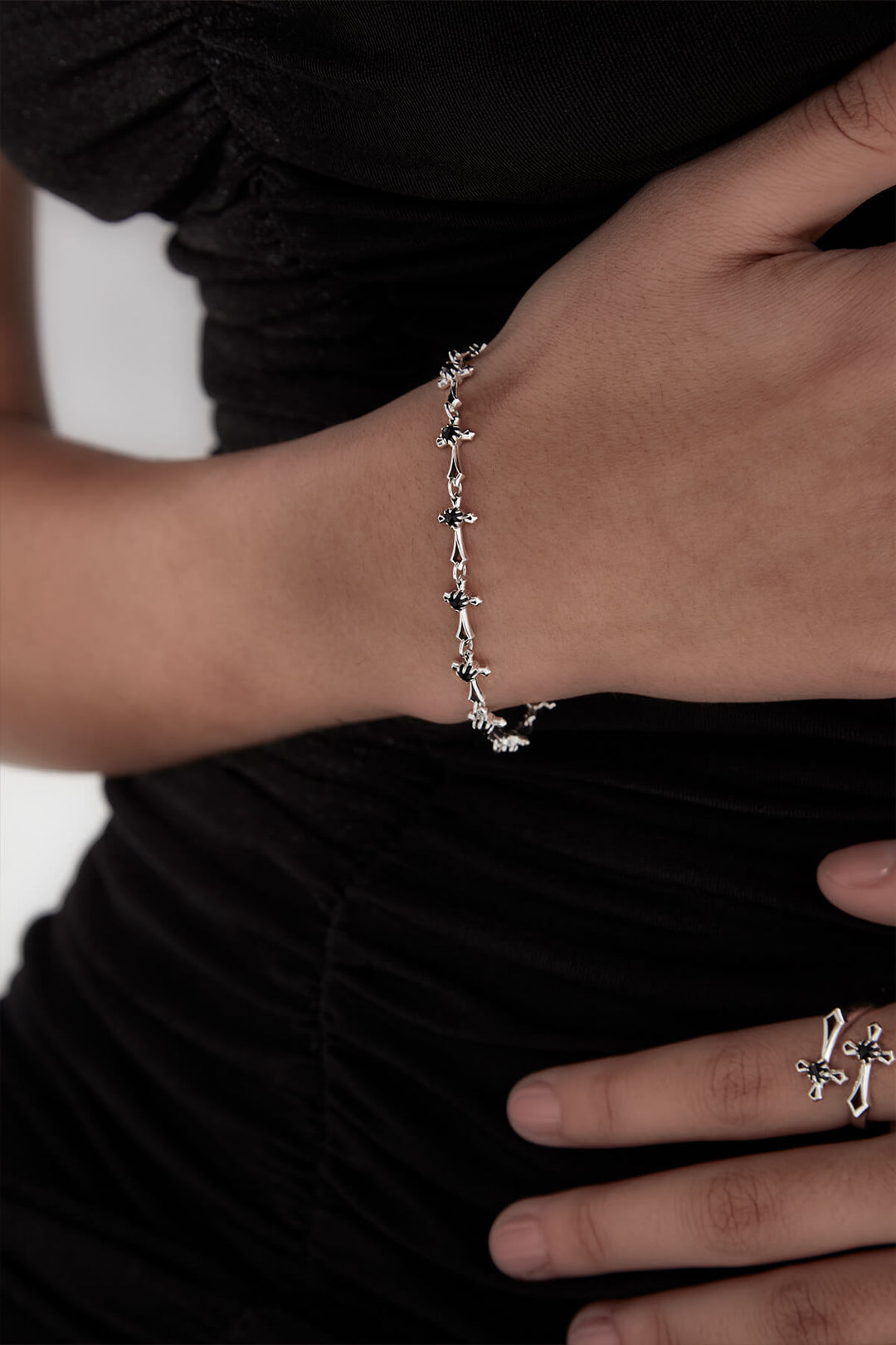 BLIND FAITH INFINITY BRACELET