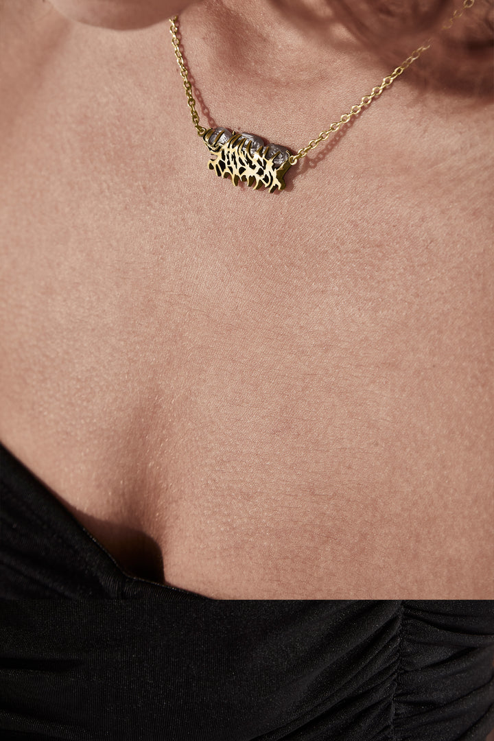 DELICATE DISTORTION NECKLACE - GOLD PLATED