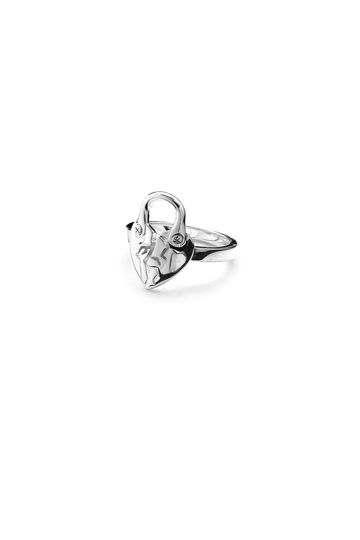 FRACTURED HEART RING