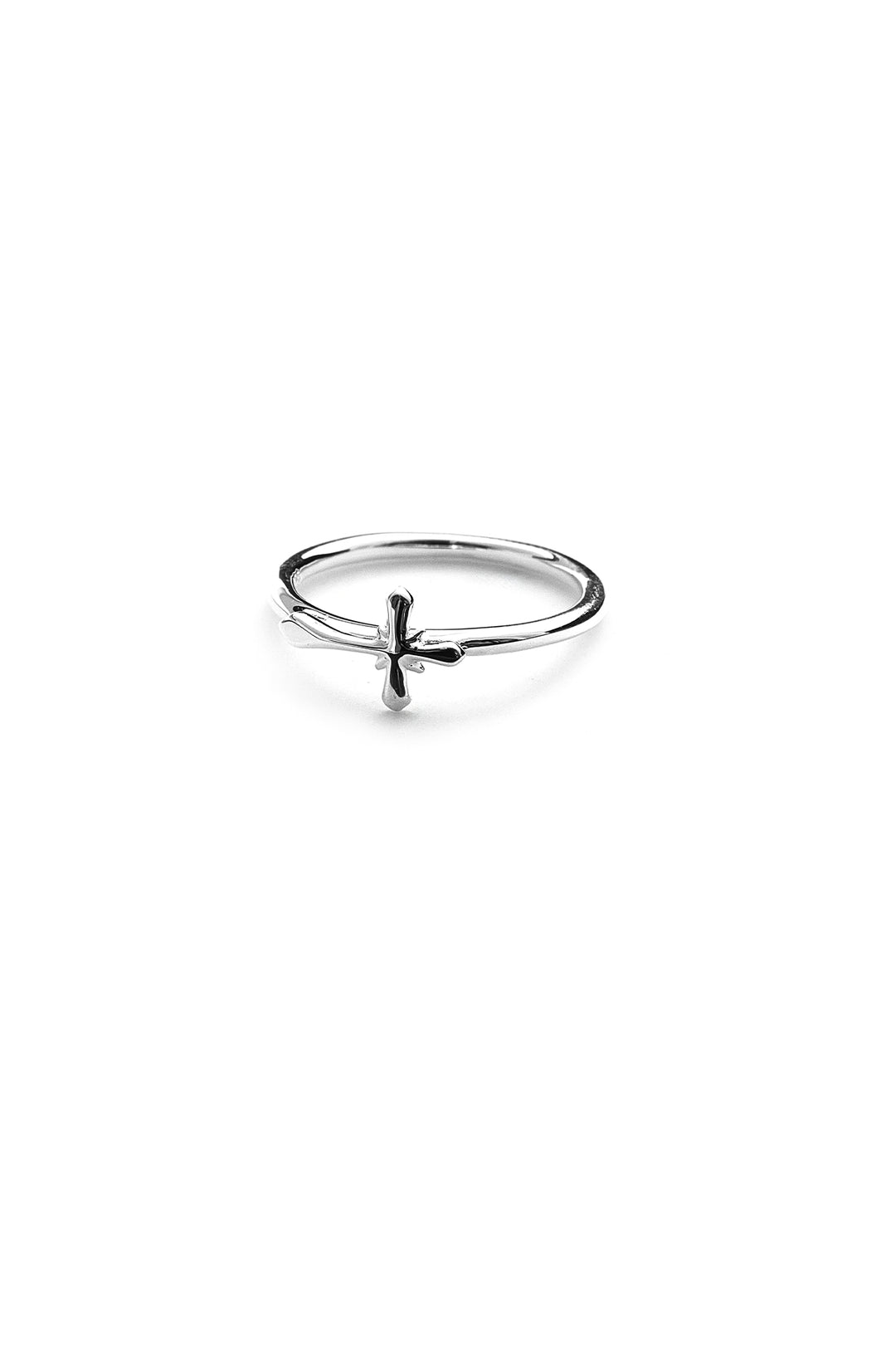 MICRO GOTHIC CROSS RING