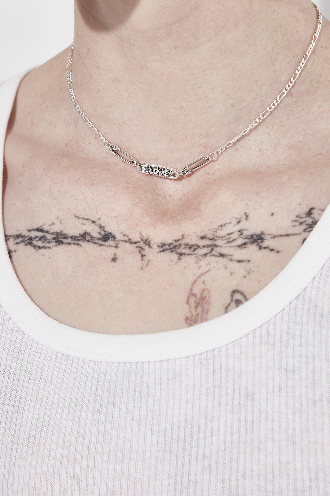 LOVE AND CHAOS NECKLACE