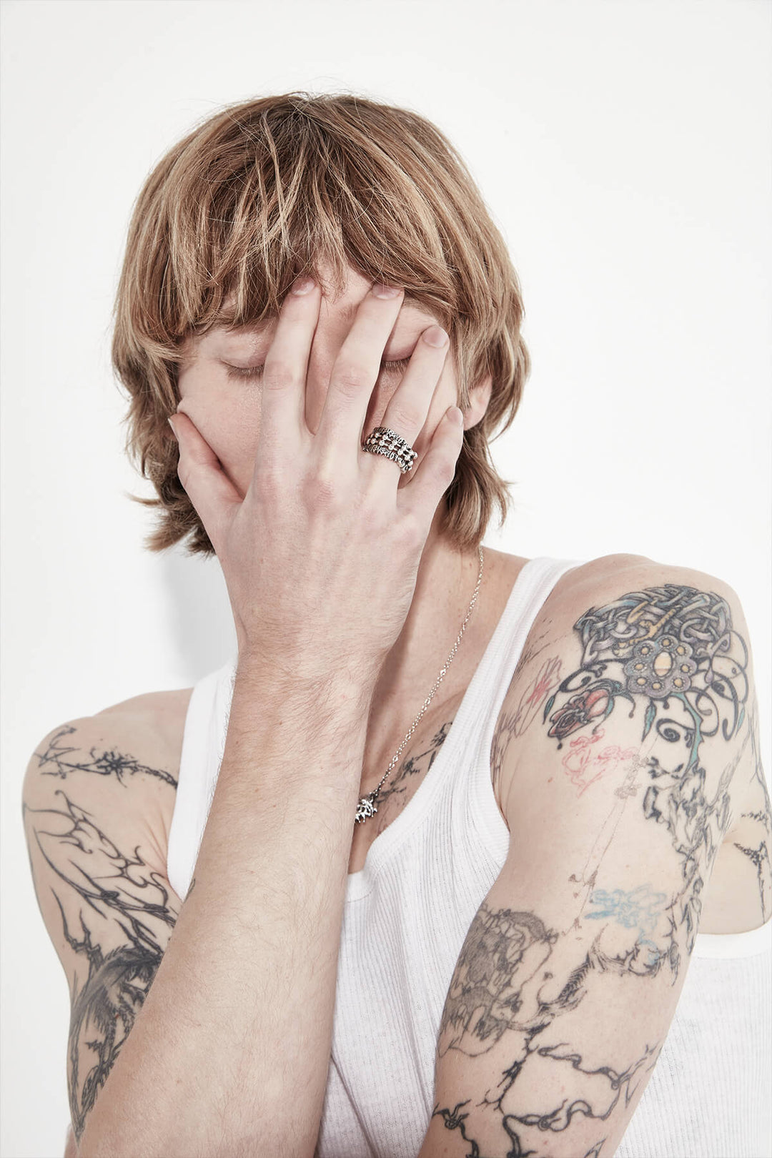 DELICATE DISTORTION WRAP RING