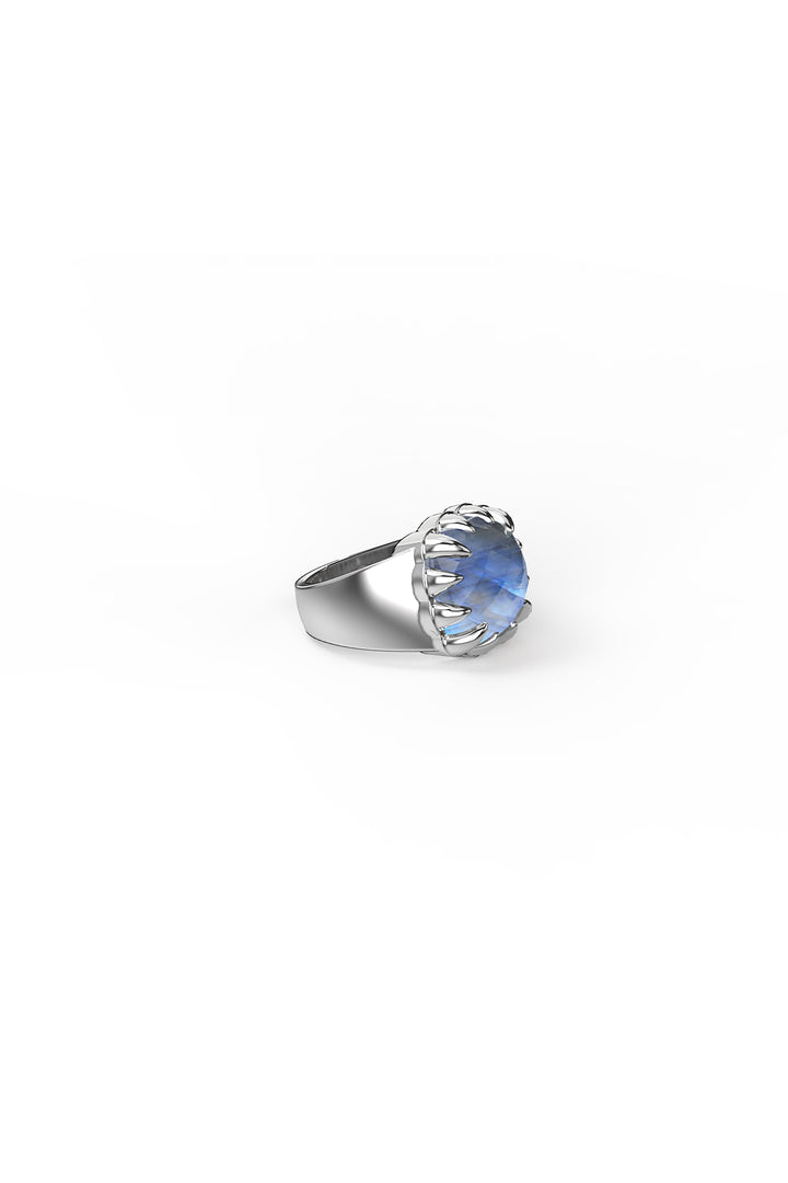 CLAW RING MOONSTONE