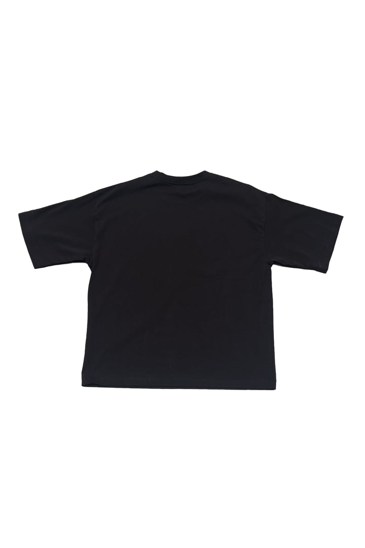 SERIF RELAXED T-SHIRT