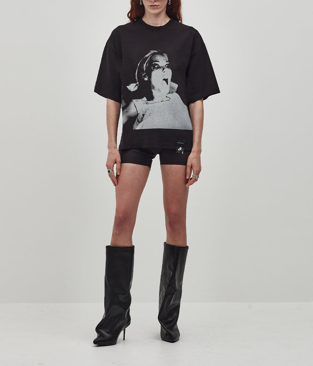 HORROR GIRL T-SHIRT - RELAXED FIT
