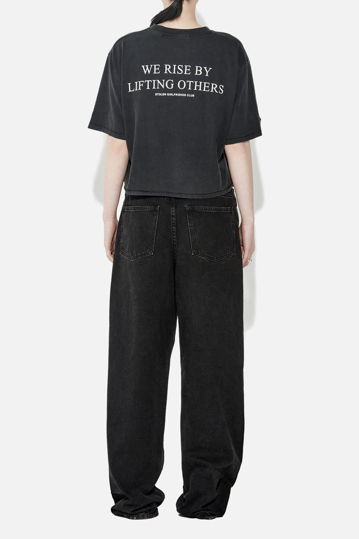 AVONDALE UNIVERSITY CROP T-SHIRT