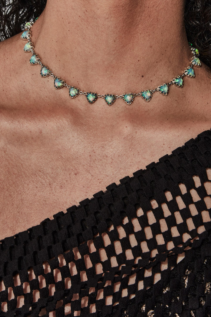 LOVE CLAW INFINITY NECKLACE BELLO OPAL