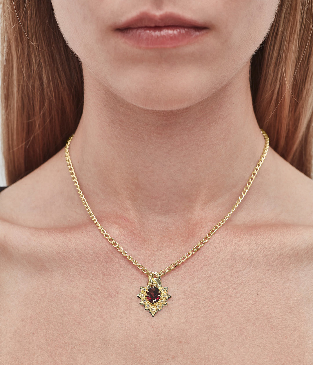 REGAL RUIN NECKLACE GARNET - GOLD PLATED