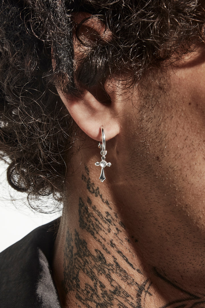 GOTHIC SIDE CROSS ANCHOR EARRINGS