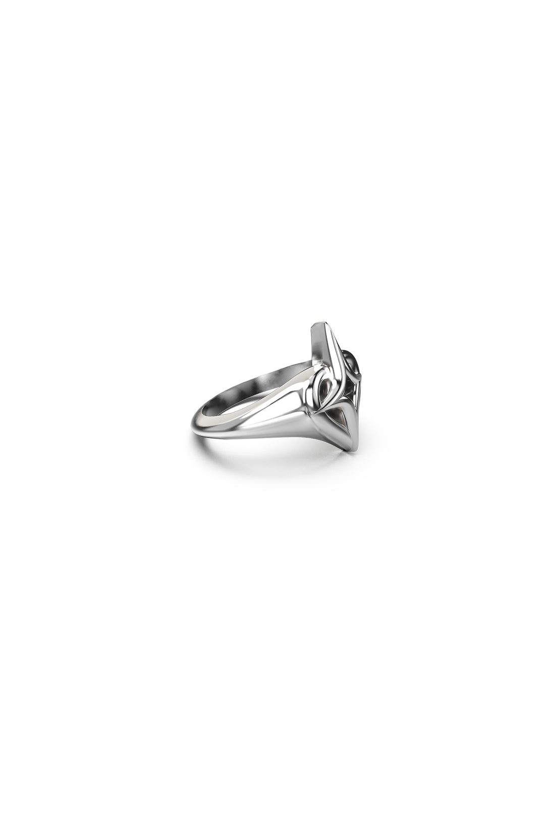 STARSTRUCK SIGNET RING