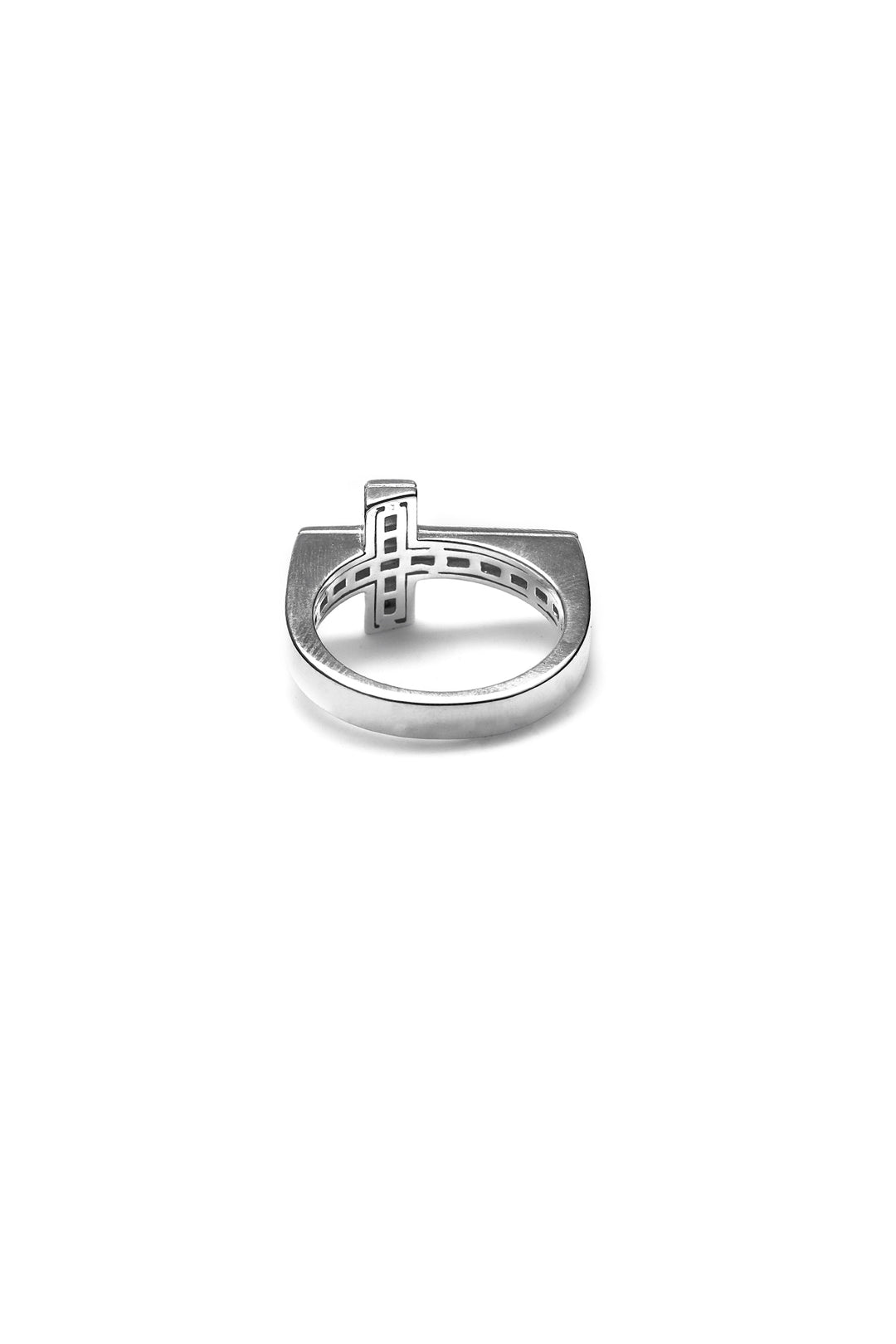 FALLING CROSS RING