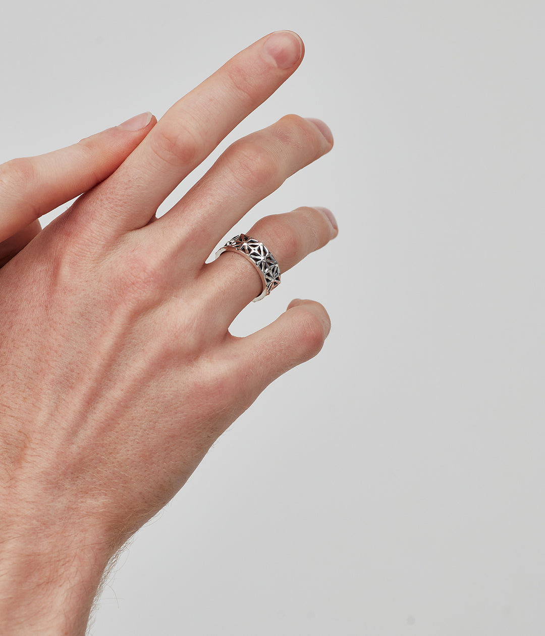 MIDNIGHT CROSS ETERNITY BAND
