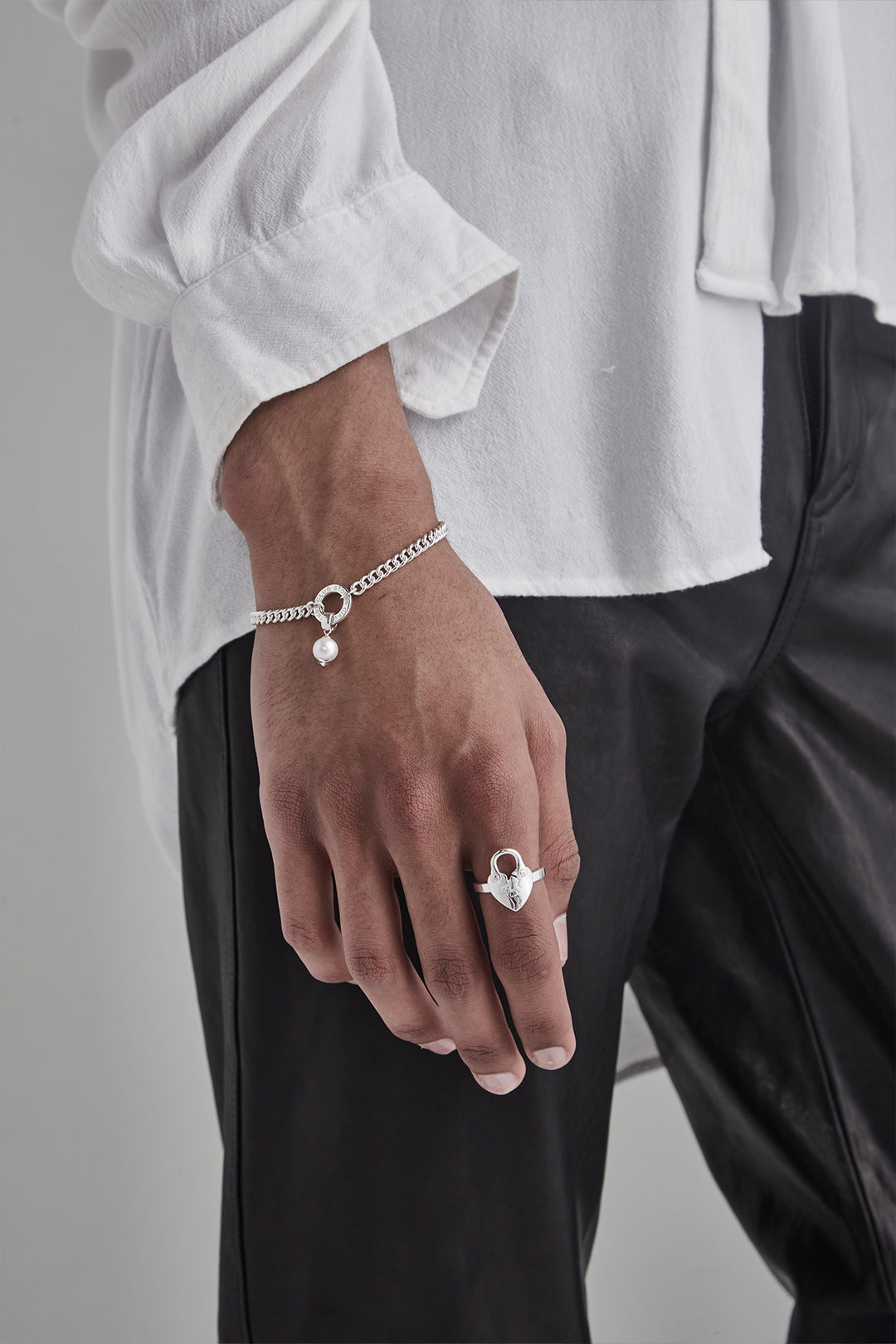 FRACTURED HEART RING