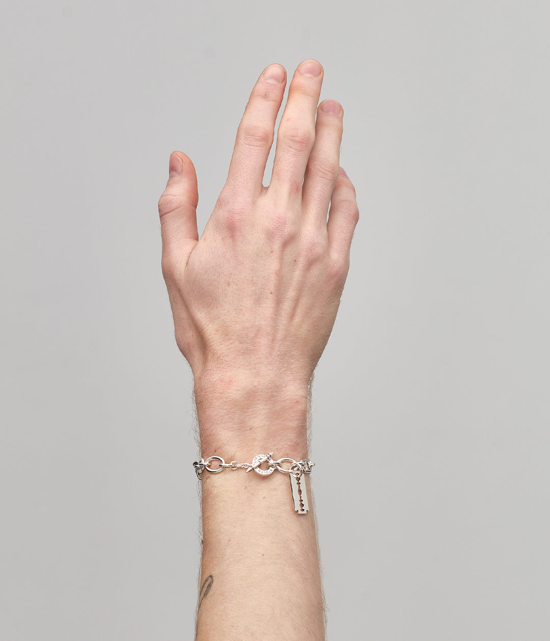 MULTI CHAIN RAZOR BRACELET