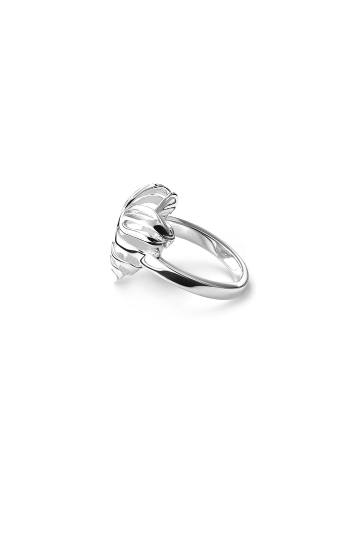 HEART CAGE RING