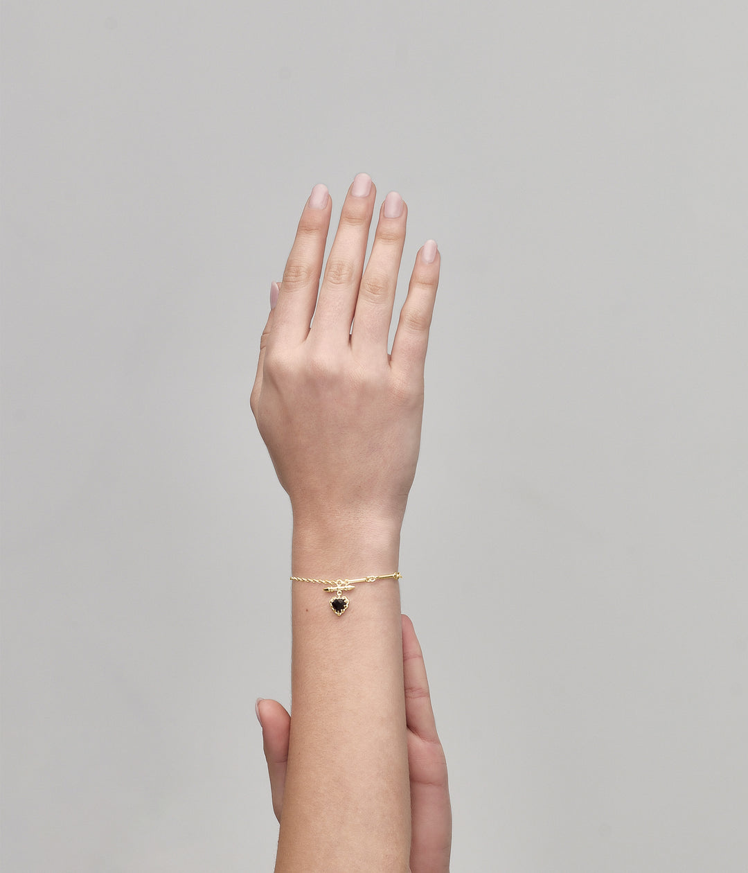 LOVE CLAW FOB BRACELET - ONYX - 18K GOLD PLATED