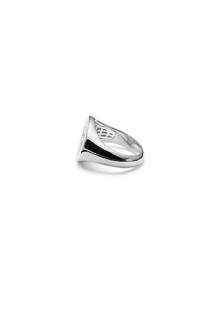 WARM WELCOME SIGNET RING