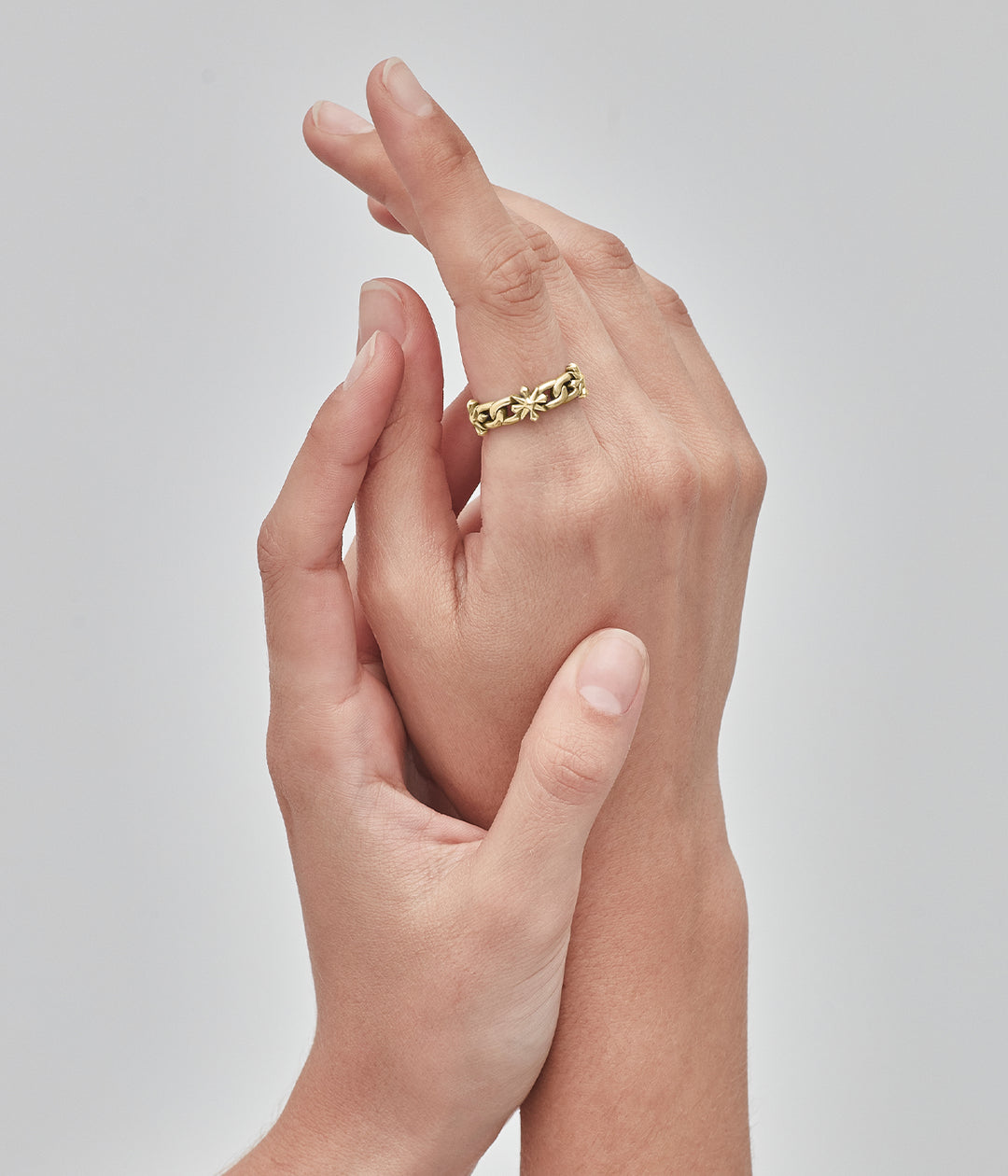 MIDNIGHT CROSS CURB RING - GOLD VERMEIL