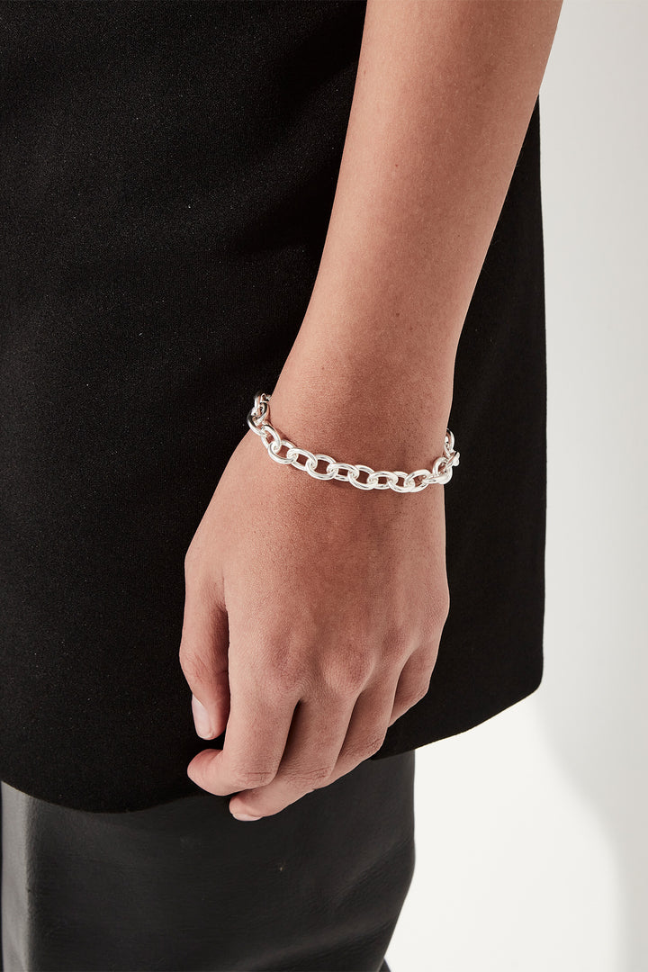 WIDE CABLE CHAIN BRACELET