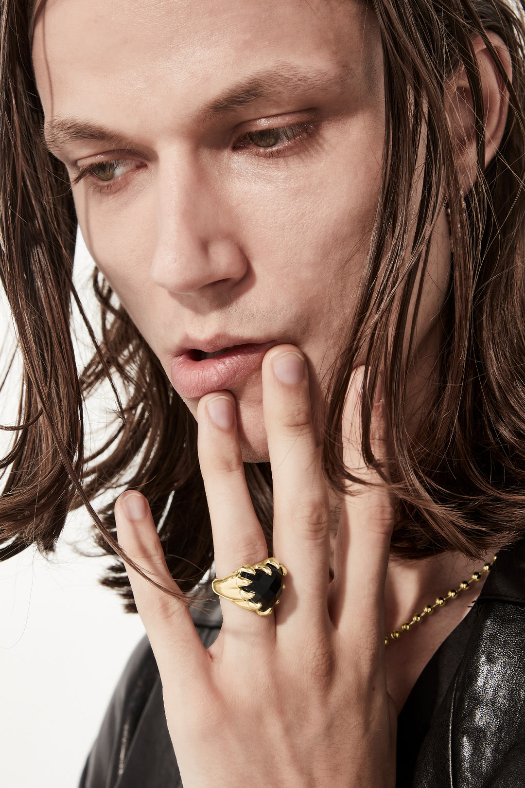 LOVE CLAW COCKTAIL RING - GOLD PLATED