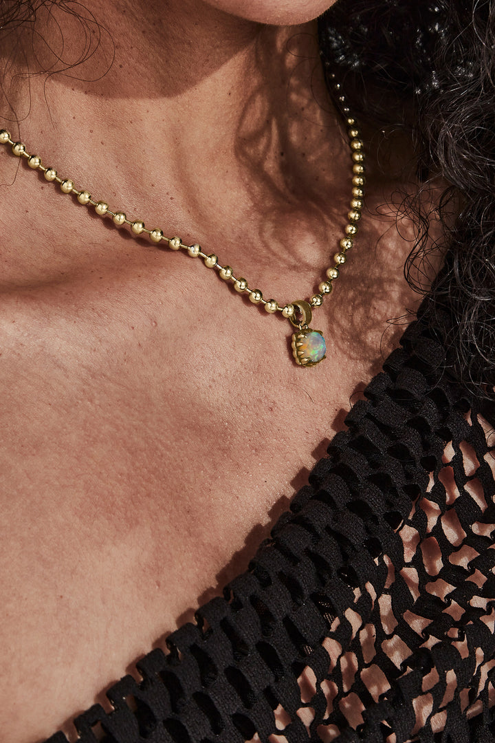 BABY CLAW NECKLACE BELLO OPAL - GOLD PLATED
