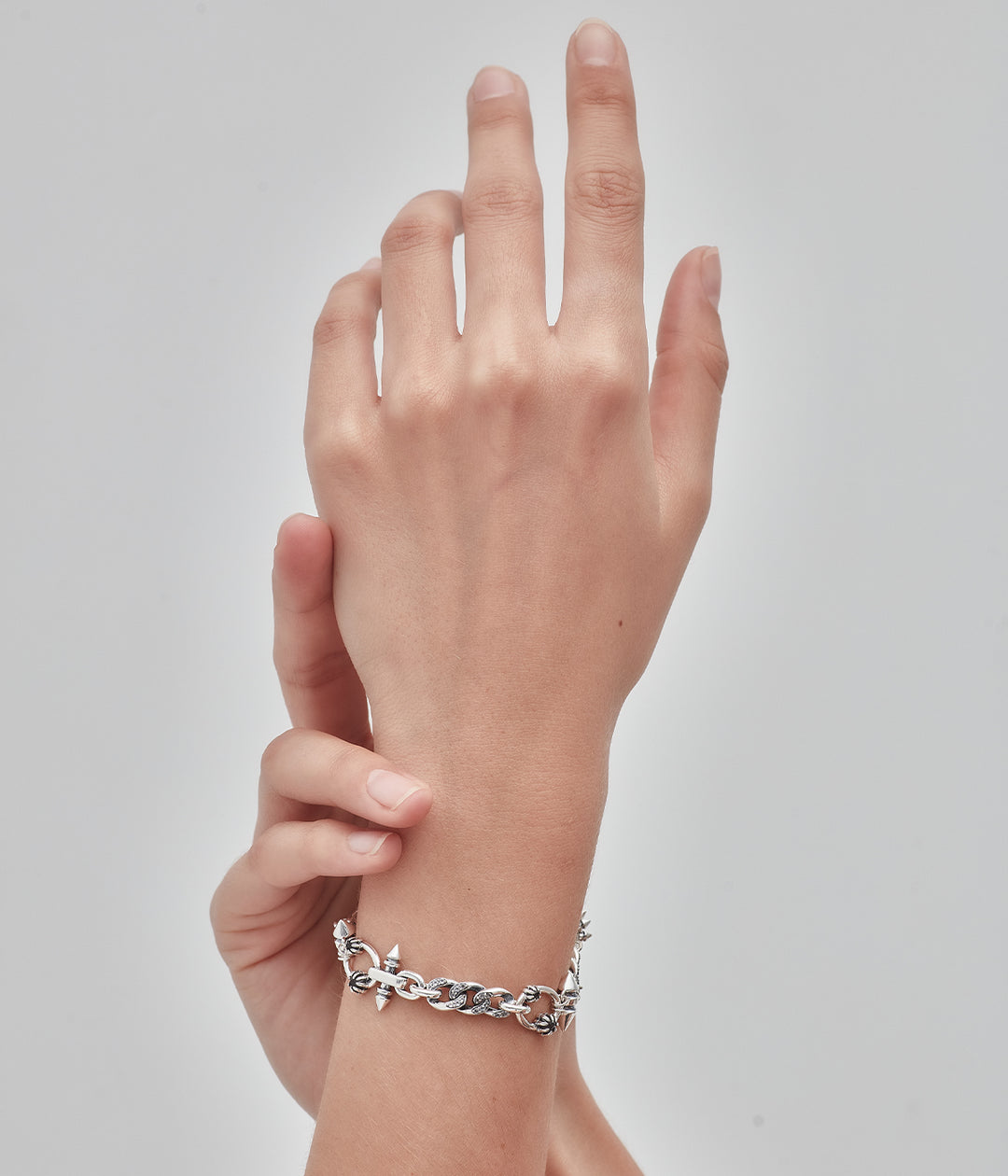ANARCHY AND ORNAMENT BRACELET