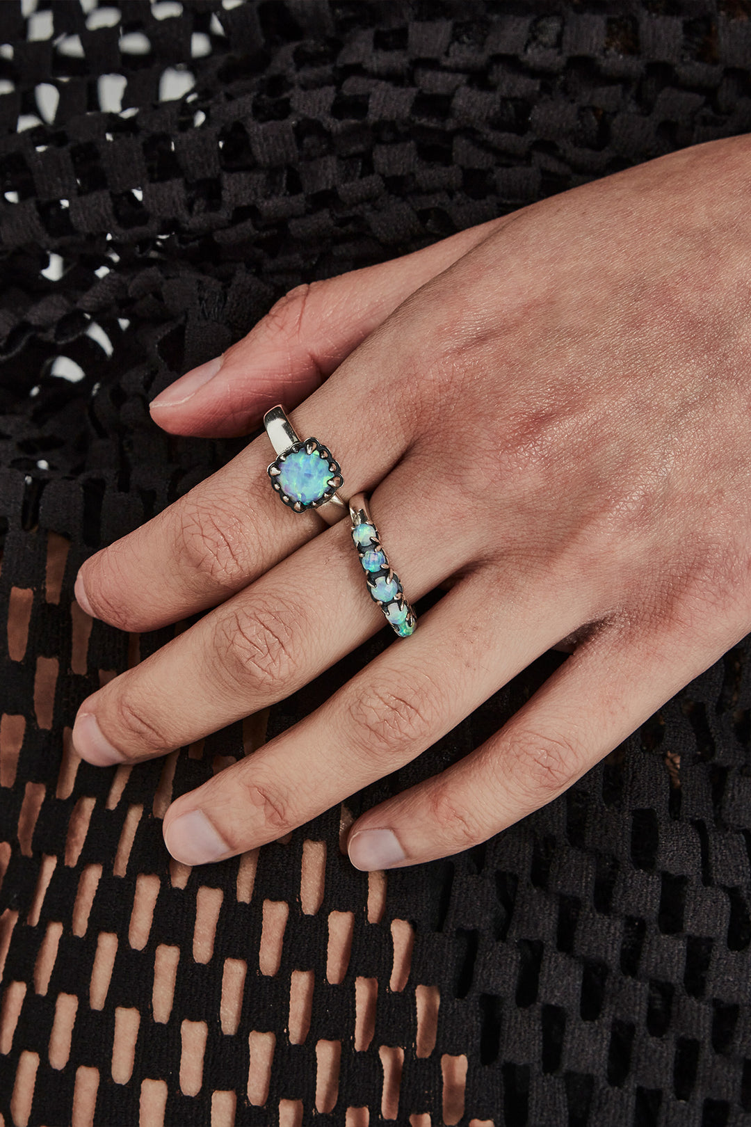 BABY CLAW RING BELLO OPAL