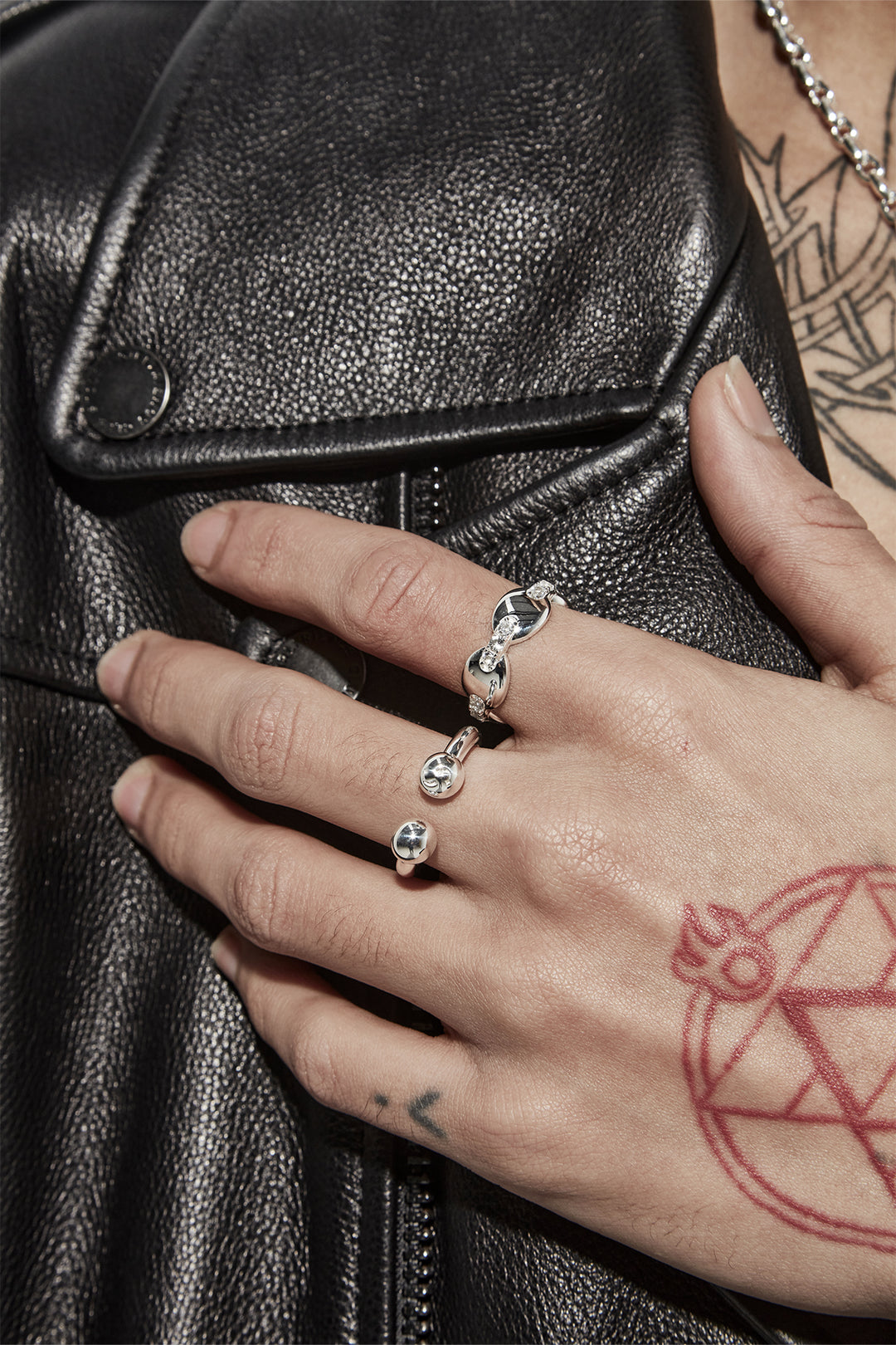 PIERCED PUNK RING