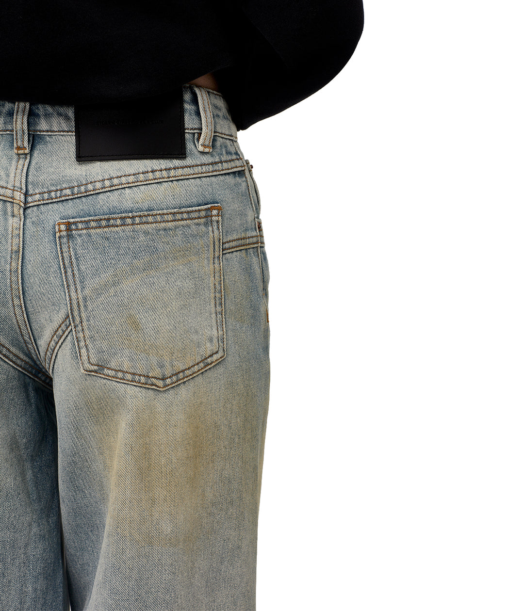 BARREL LEG JEAN