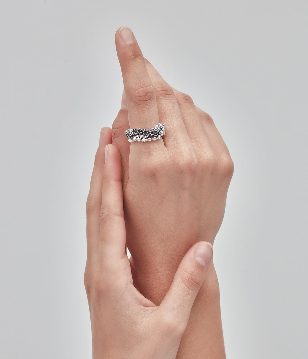 TWISTED CHAOS RING - ONYX