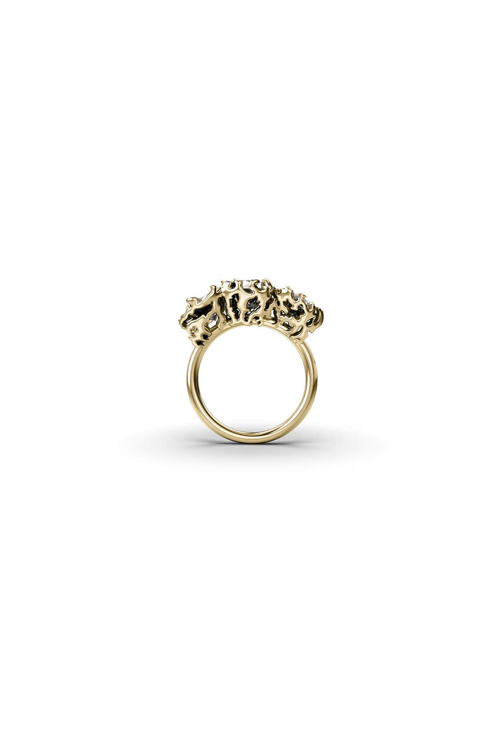 DELICATE DISTORTION COCKTAIL RING - GOLD PLATED