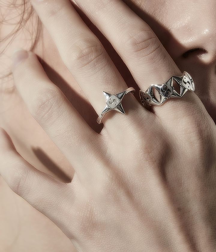 STAR SHOCK RING