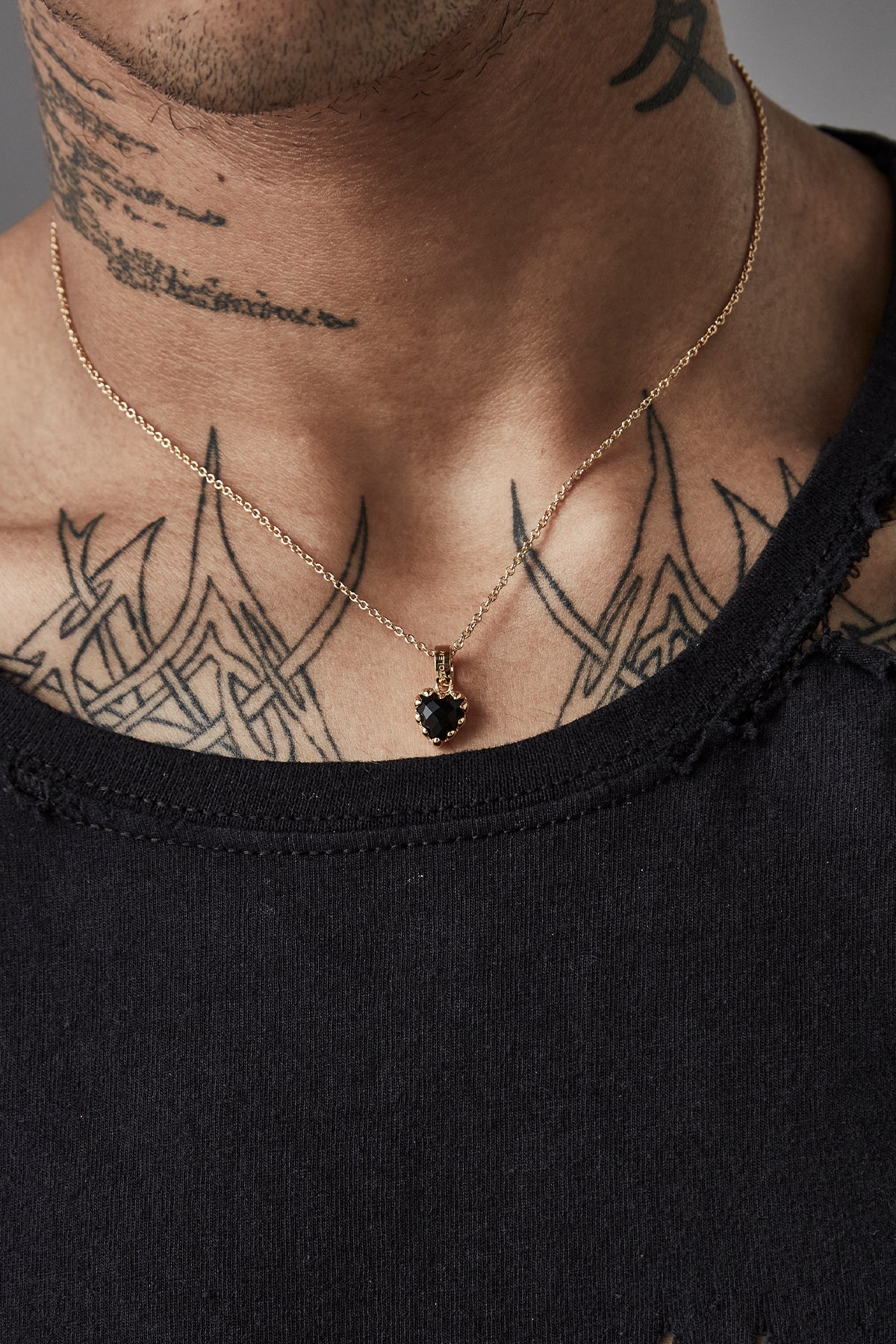 MINI LOVE CLAW NECKLACE ONYX GOLD PLATED – Stolen Girlfriends Club