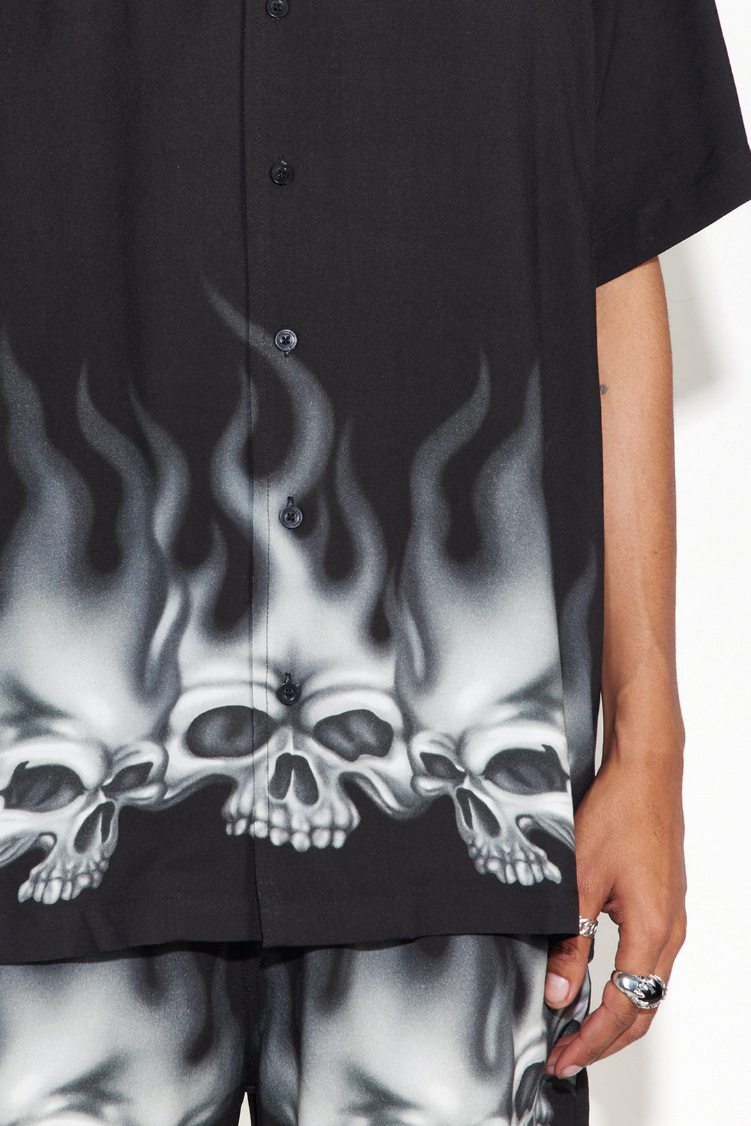 SMOKING SKULLS SHIRT