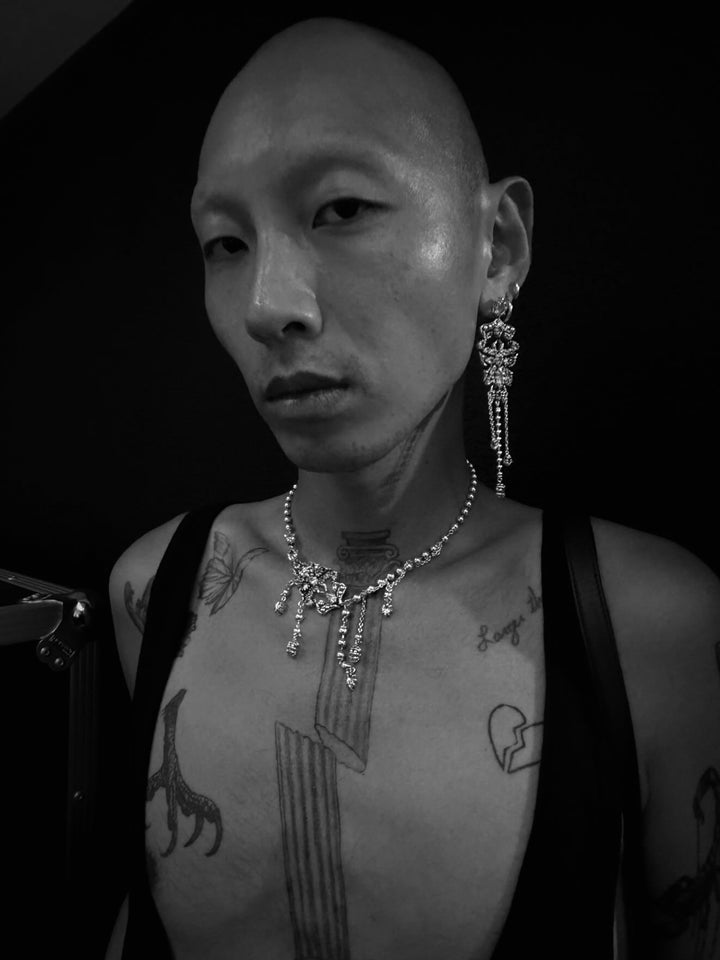 GILDED VENOM COCKTAIL EARRINGS