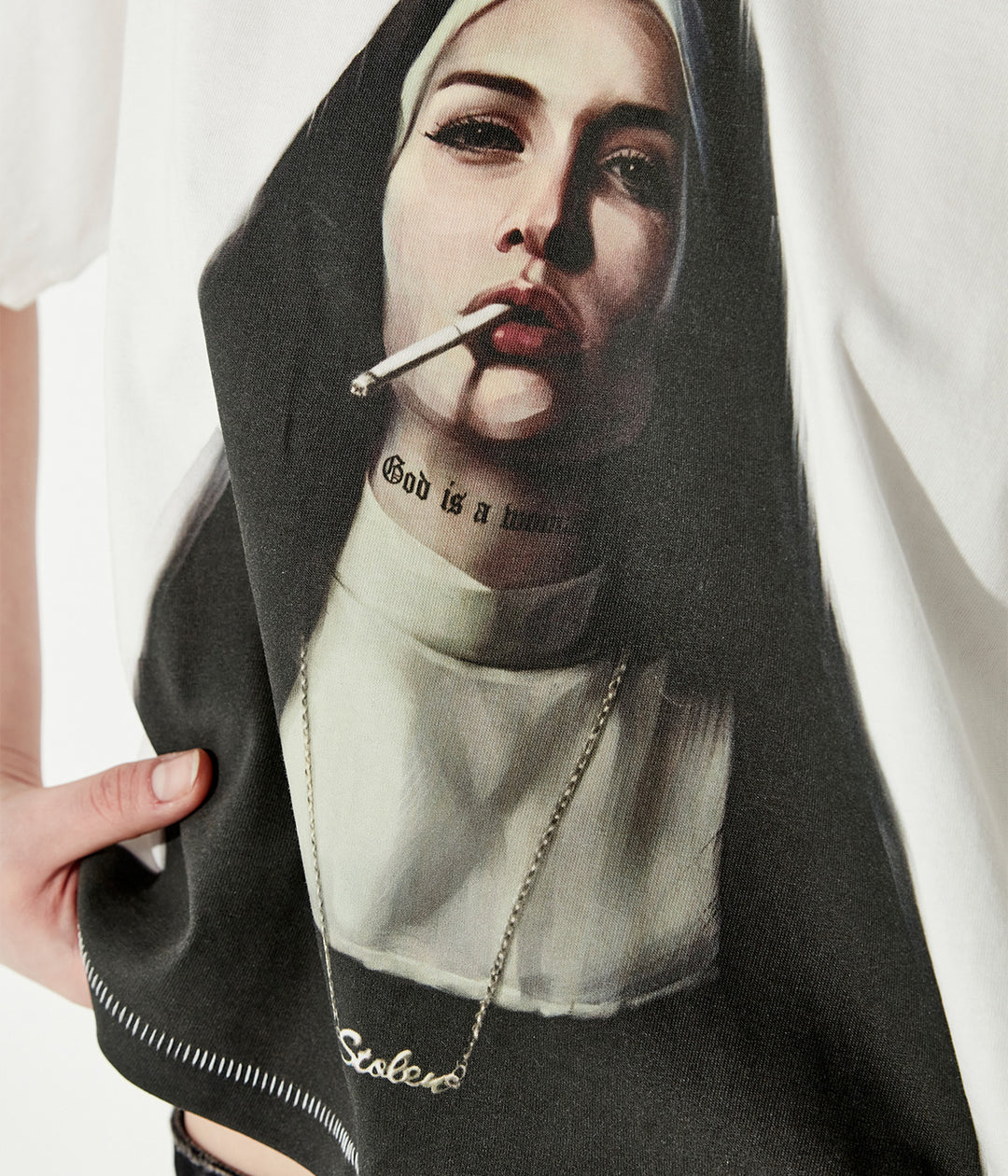 GOD IS A WOMAN T-SHIRT - RELAXED FIT