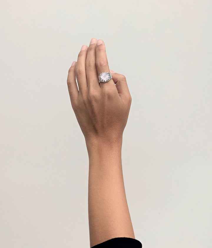 CLAW RING ROSE QUARTZ