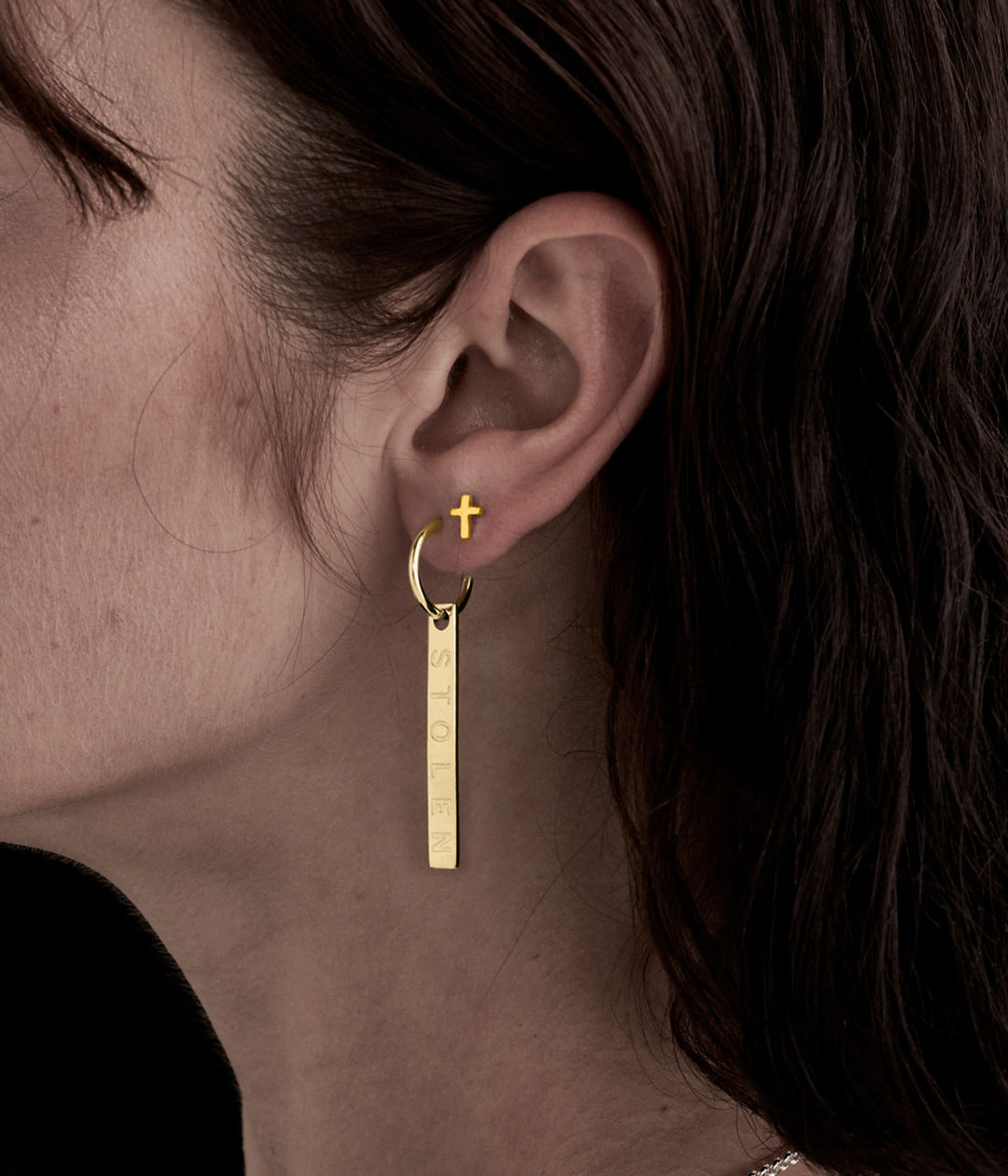 TINY STOLEN CROSS EARRINGS - YELLOW GOLD PLATED