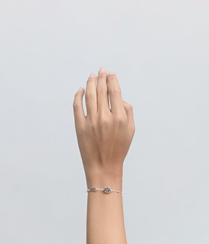 DAHLIA'S EMBRACE BRACELET