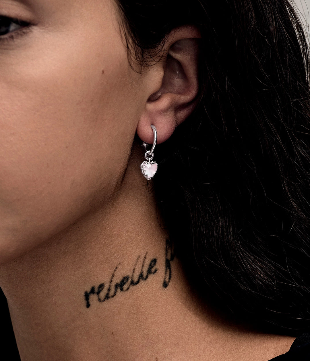 LOVE CLAW ANCHOR EARRING ROSE QUARTZ