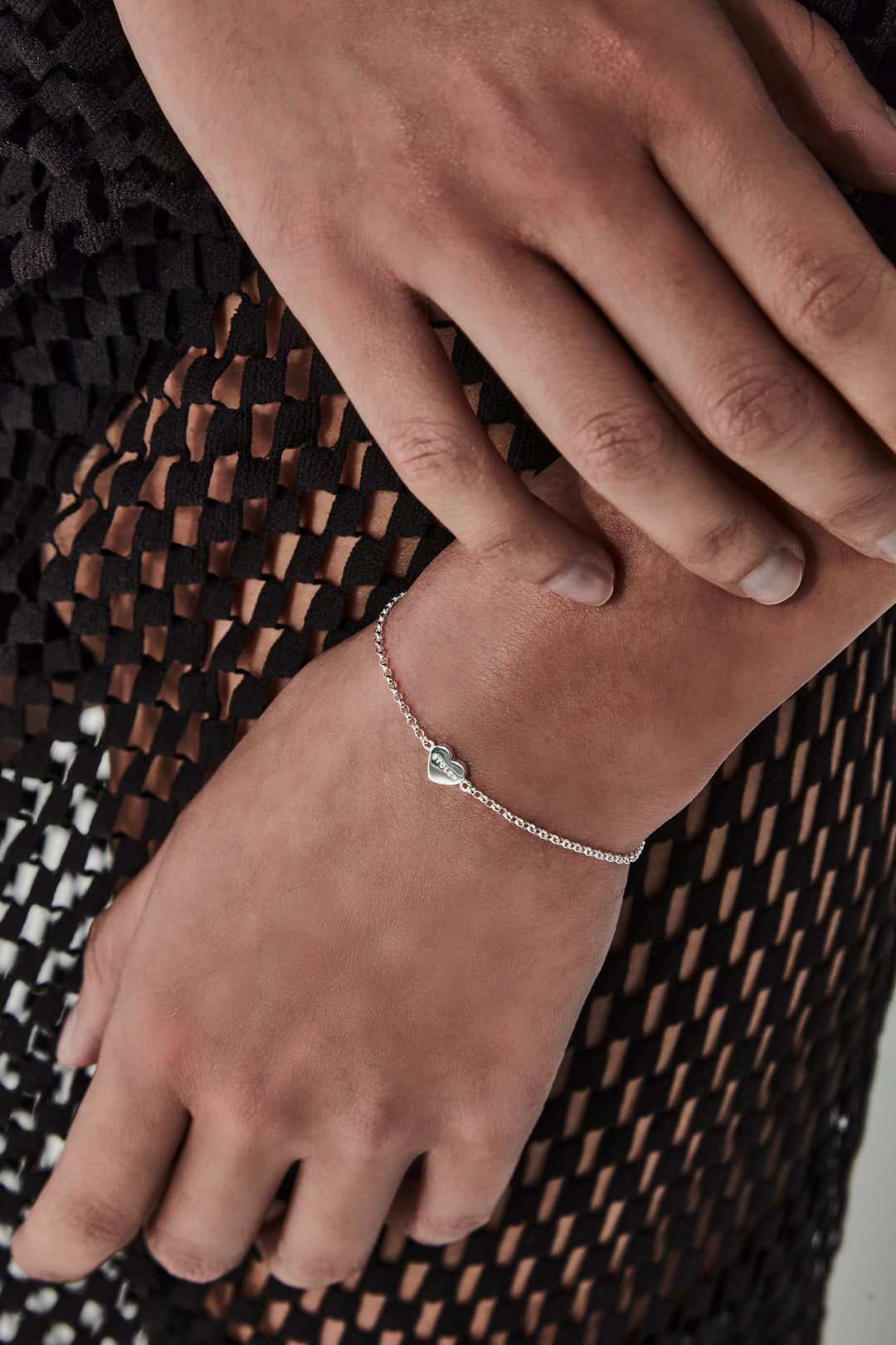 SINGLE HEART BRACELET