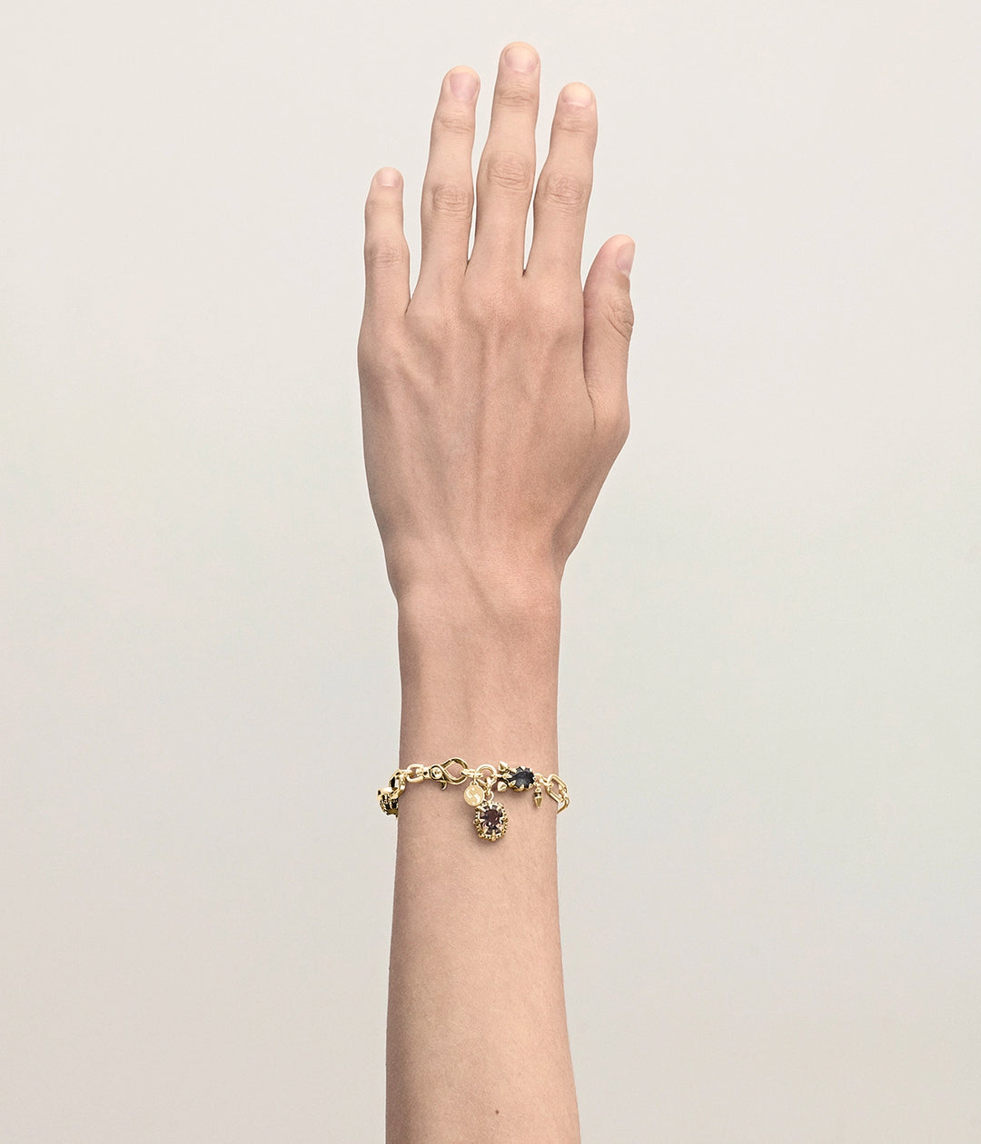 DAHLIA'S EMBRACE COCKTAIL BRACELET - 18K GOLD PLATED