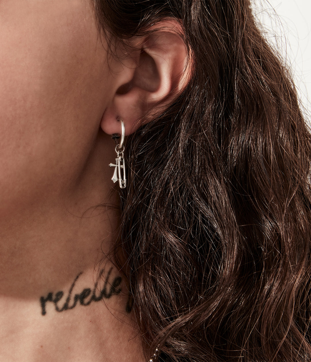 GOTHIC PIN EARRINGS
