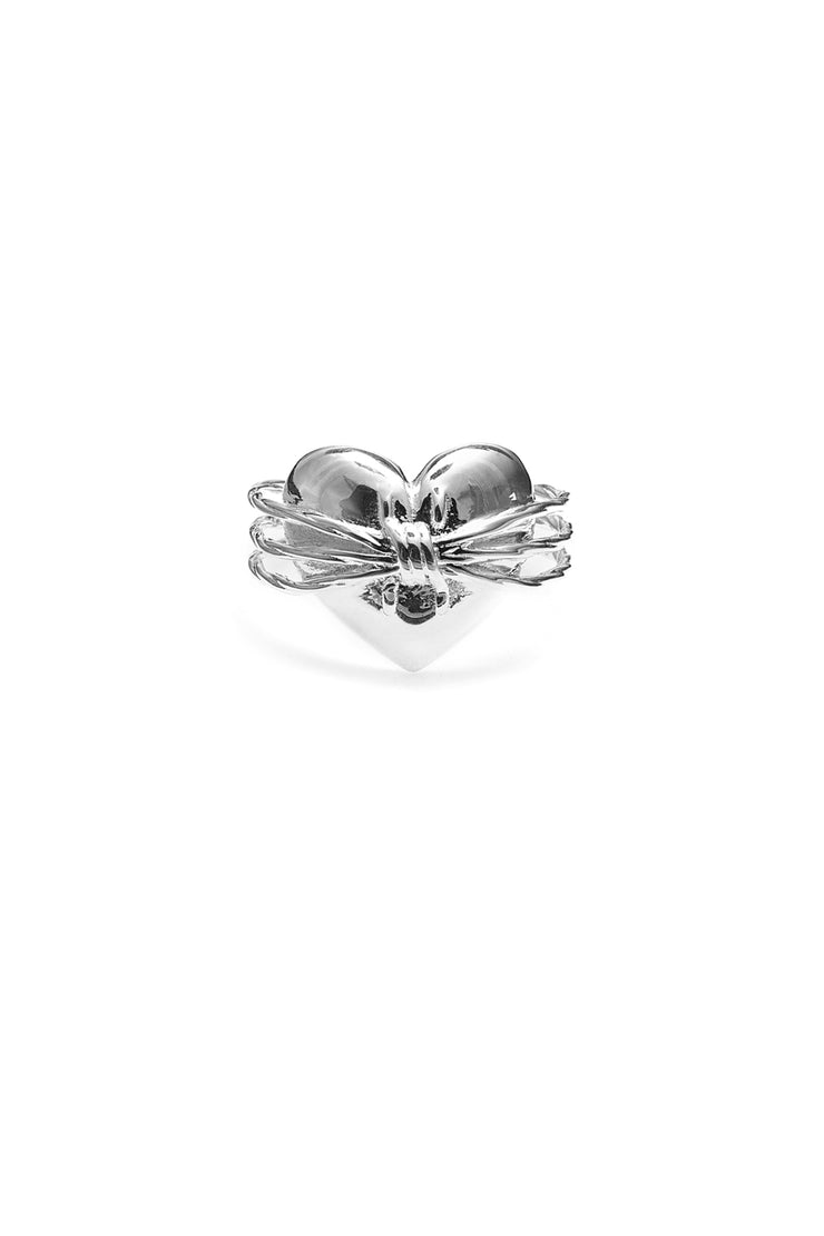 BARBED HEART RING